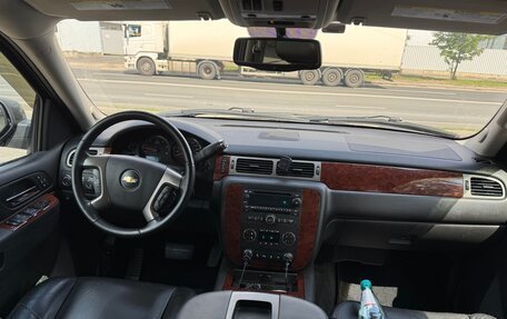 Chevrolet Tahoe III, 2012 год, 1 600 000 рублей, 5 фотография
