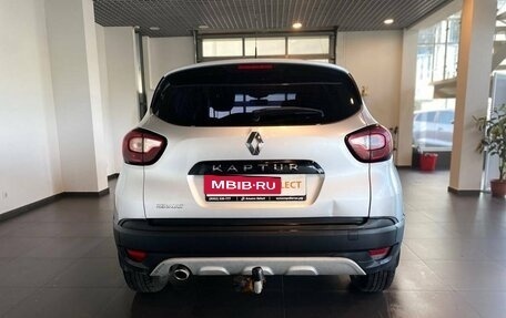 Renault Kaptur I рестайлинг, 2016 год, 1 046 000 рублей, 4 фотография