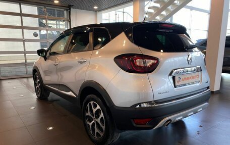 Renault Kaptur I рестайлинг, 2018 год, 1 232 000 рублей, 5 фотография