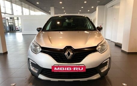 Renault Kaptur I рестайлинг, 2018 год, 1 232 000 рублей, 8 фотография