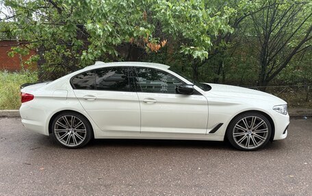 BMW 5 серия, 2018 год, 3 640 000 рублей, 2 фотография