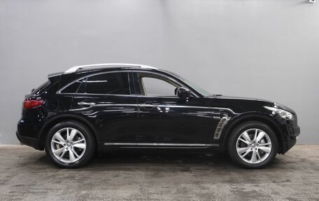 Infiniti QX70, 2016 год, 2 571 000 рублей, 4 фотография