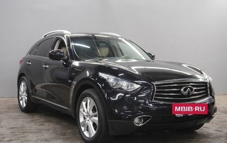 Infiniti QX70, 2016 год, 2 571 000 рублей, 3 фотография