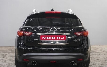 Infiniti QX70, 2016 год, 2 571 000 рублей, 6 фотография
