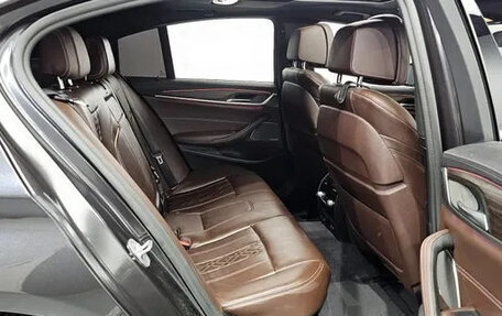 BMW 5 серия, 2021 год, 4 725 000 рублей, 8 фотография