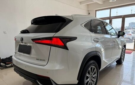 Lexus NX I, 2021 год, 3 463 000 рублей, 6 фотография