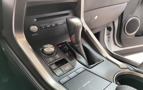Lexus NX I, 2021 год, 3 463 000 рублей, 17 фотография