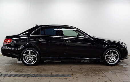Mercedes-Benz E-Класс, 2013 год, 1 750 000 рублей, 5 фотография