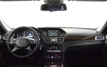 Mercedes-Benz E-Класс, 2013 год, 1 750 000 рублей, 9 фотография