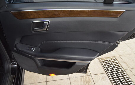 Mercedes-Benz E-Класс, 2013 год, 1 750 000 рублей, 19 фотография