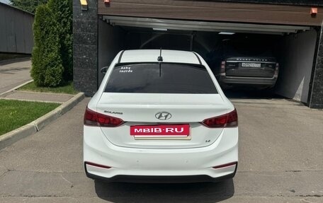 Hyundai Solaris II рестайлинг, 2018 год, 1 400 000 рублей, 4 фотография