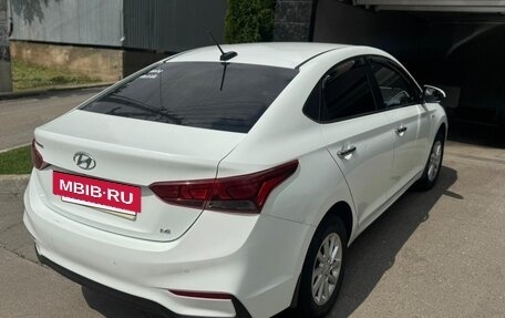 Hyundai Solaris II рестайлинг, 2018 год, 1 400 000 рублей, 6 фотография