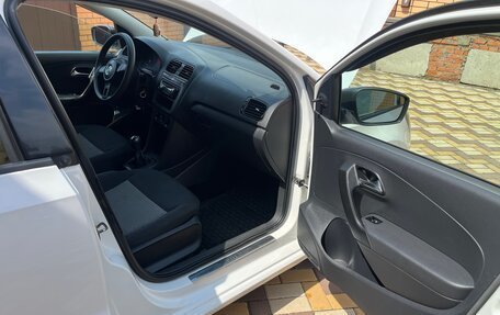 Volkswagen Polo VI (EU Market), 2013 год, 530 000 рублей, 12 фотография