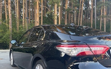 Toyota Camry, 2019 год, 2 580 000 рублей, 5 фотография