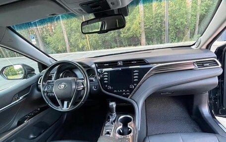Toyota Camry, 2019 год, 2 580 000 рублей, 13 фотография