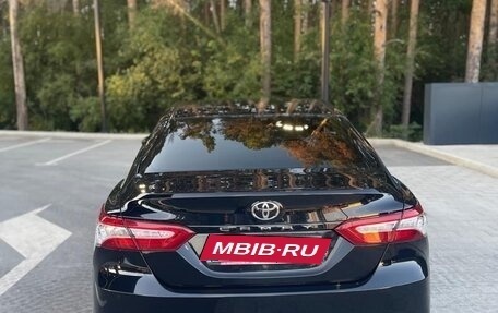 Toyota Camry, 2019 год, 2 580 000 рублей, 6 фотография