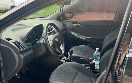 Hyundai Solaris II рестайлинг, 2016 год, 1 150 000 рублей, 8 фотография