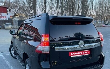 Toyota Land Cruiser Prado 150 рестайлинг 2, 2017 год, 5 200 000 рублей, 4 фотография