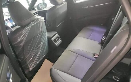 Toyota Camry, 2025 год, 3 700 000 рублей, 16 фотография