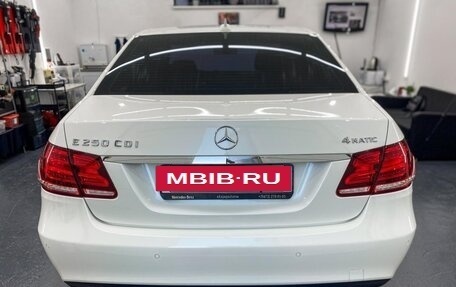 Mercedes-Benz E-Класс, 2013 год, 2 400 000 рублей, 4 фотография