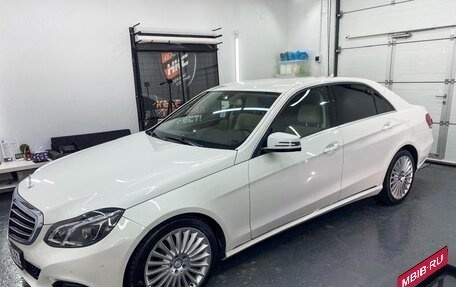 Mercedes-Benz E-Класс, 2013 год, 2 400 000 рублей, 7 фотография