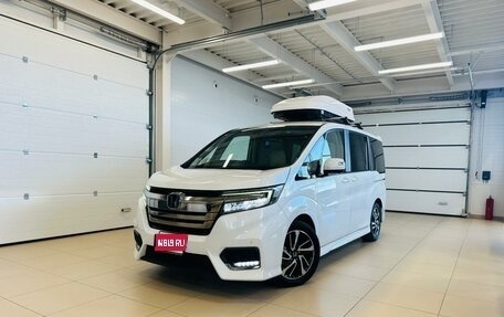 Honda Stepwgn IV, 2017 год, 2 649 900 рублей, 1 фотография