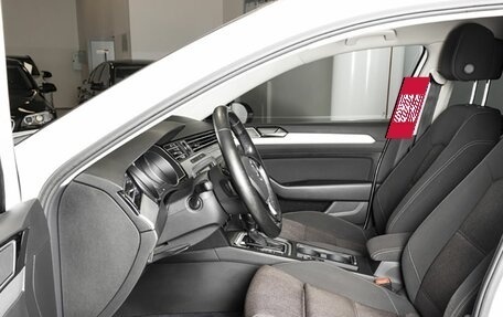 Volkswagen Passat B8 рестайлинг, 2016 год, 1 886 800 рублей, 11 фотография