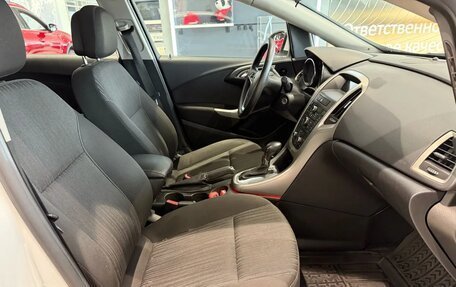 Opel Astra J, 2011 год, 909 000 рублей, 14 фотография