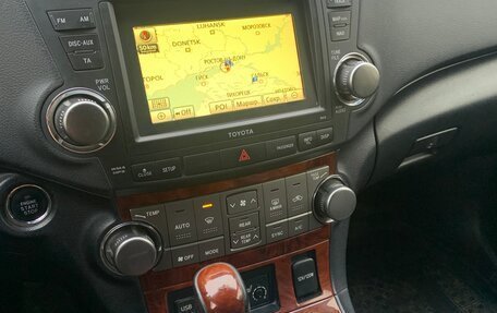 Toyota Highlander III, 2013 год, 2 100 000 рублей, 6 фотография