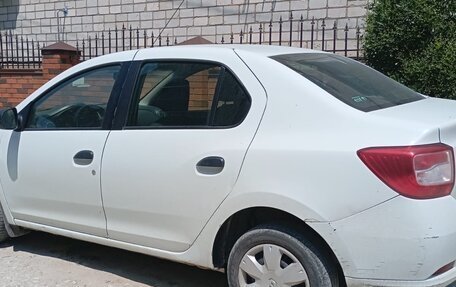 Renault Logan II, 2018 год, 370 000 рублей, 1 фотография