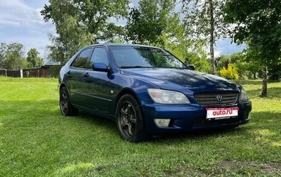 Lexus IS II рестайлинг 2, 2003 год, 799 000 рублей, 1 фотография