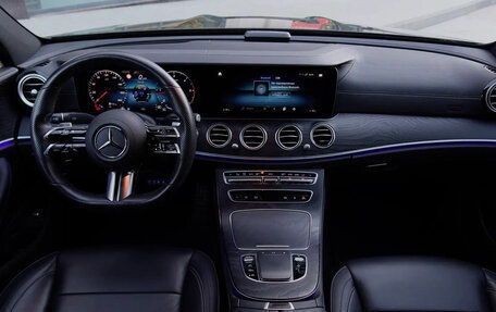 Mercedes-Benz E-Класс, 2020 год, 5 100 000 рублей, 13 фотография
