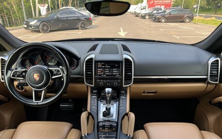 Porsche Cayenne III, 2015 год, 3 915 000 рублей, 12 фотография