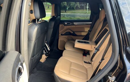 Porsche Cayenne III, 2015 год, 3 915 000 рублей, 17 фотография