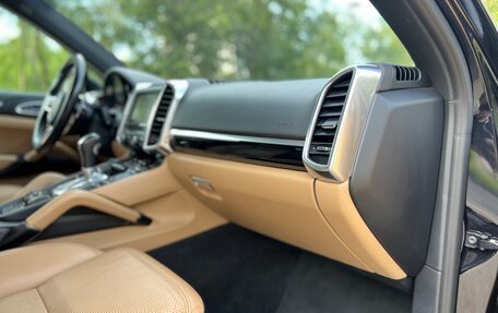 Porsche Cayenne III, 2015 год, 3 915 000 рублей, 14 фотография