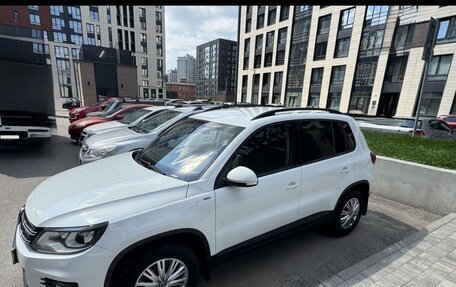 Volkswagen Tiguan I, 2015 год, 1 350 000 рублей, 5 фотография