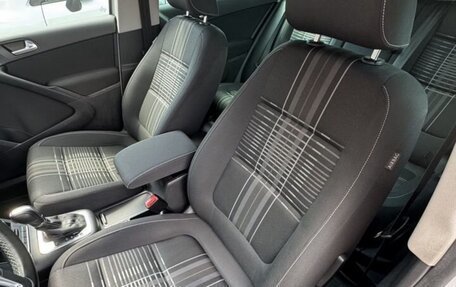 Volkswagen Tiguan I, 2015 год, 1 350 000 рублей, 10 фотография