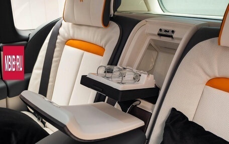 Rolls-Royce Cullinan, 2025 год, 58 290 000 рублей, 33 фотография