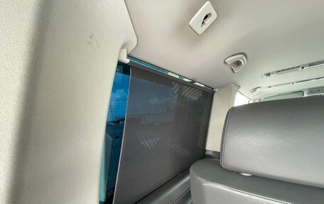 Volkswagen Multivan T5, 2012 год, 2 190 000 рублей, 12 фотография