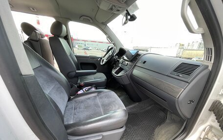 Volkswagen Multivan T5, 2012 год, 2 190 000 рублей, 14 фотография