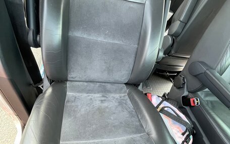 Volkswagen Multivan T5, 2012 год, 2 190 000 рублей, 15 фотография