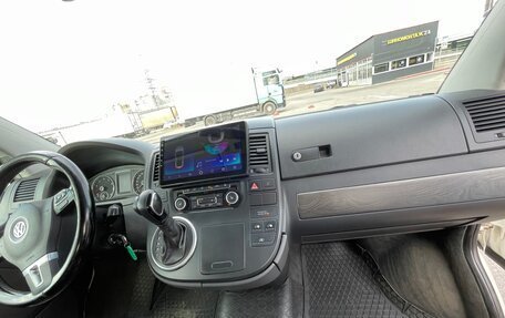Volkswagen Multivan T5, 2012 год, 2 190 000 рублей, 16 фотография