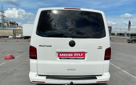 Volkswagen Multivan T5, 2012 год, 2 190 000 рублей, 4 фотография
