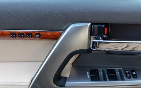 Toyota Land Cruiser 200, 2014 год, 3 800 000 рублей, 20 фотография