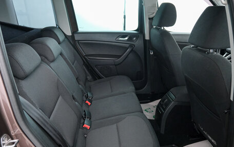 Skoda Yeti I рестайлинг, 2014 год, 1 049 000 рублей, 20 фотография
