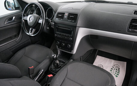 Skoda Yeti I рестайлинг, 2014 год, 1 049 000 рублей, 12 фотография