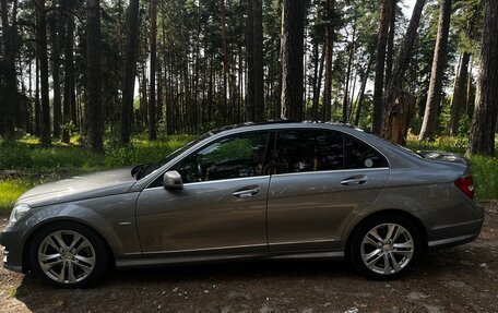 Mercedes-Benz C-Класс, 2011 год, 1 850 000 рублей, 4 фотография