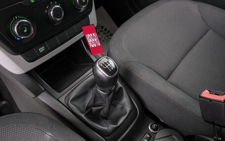 Skoda Yeti I рестайлинг, 2014 год, 1 049 000 рублей, 16 фотография
