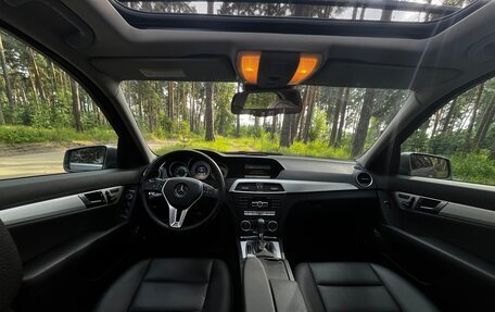 Mercedes-Benz C-Класс, 2011 год, 1 850 000 рублей, 17 фотография