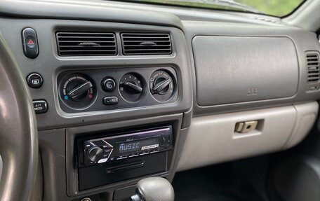 Mitsubishi Montero Sport, 2001 год, 750 000 рублей, 16 фотография